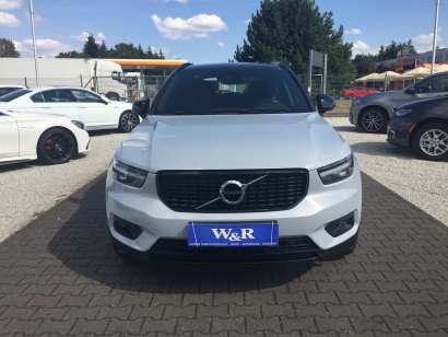 Volvo XC 40 Bezwypadkowy VAT 23% Salon Polska