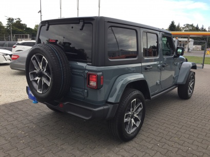 Jeep Wrangler Unlimited 2.0 PHEV 4xe Sport Plug-In Hybryda Niski przebieg